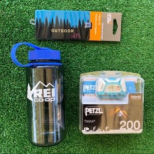 rei luggage tag